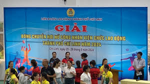 Giải bóng chuyền hơi nữ công nhân viên chức lao động thành phố Chí Linh 